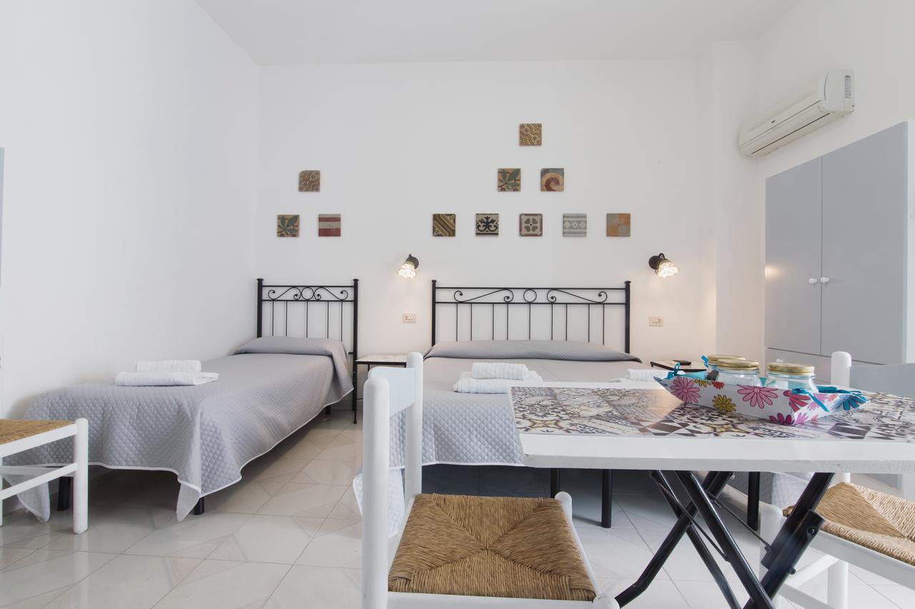 Lo Nardo Accommodation Đảo Lipari Ngoại thất bức ảnh